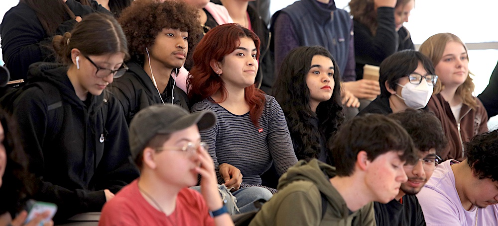 Students attending First Year Experience orientation